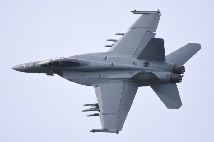 phhpinpyq4spj4nfkhylfq_thumb_2812a