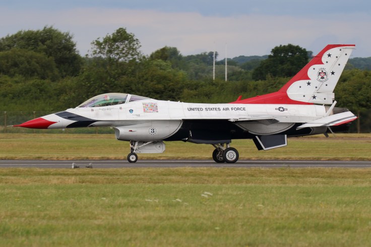 THUNDERBIRDS (4)